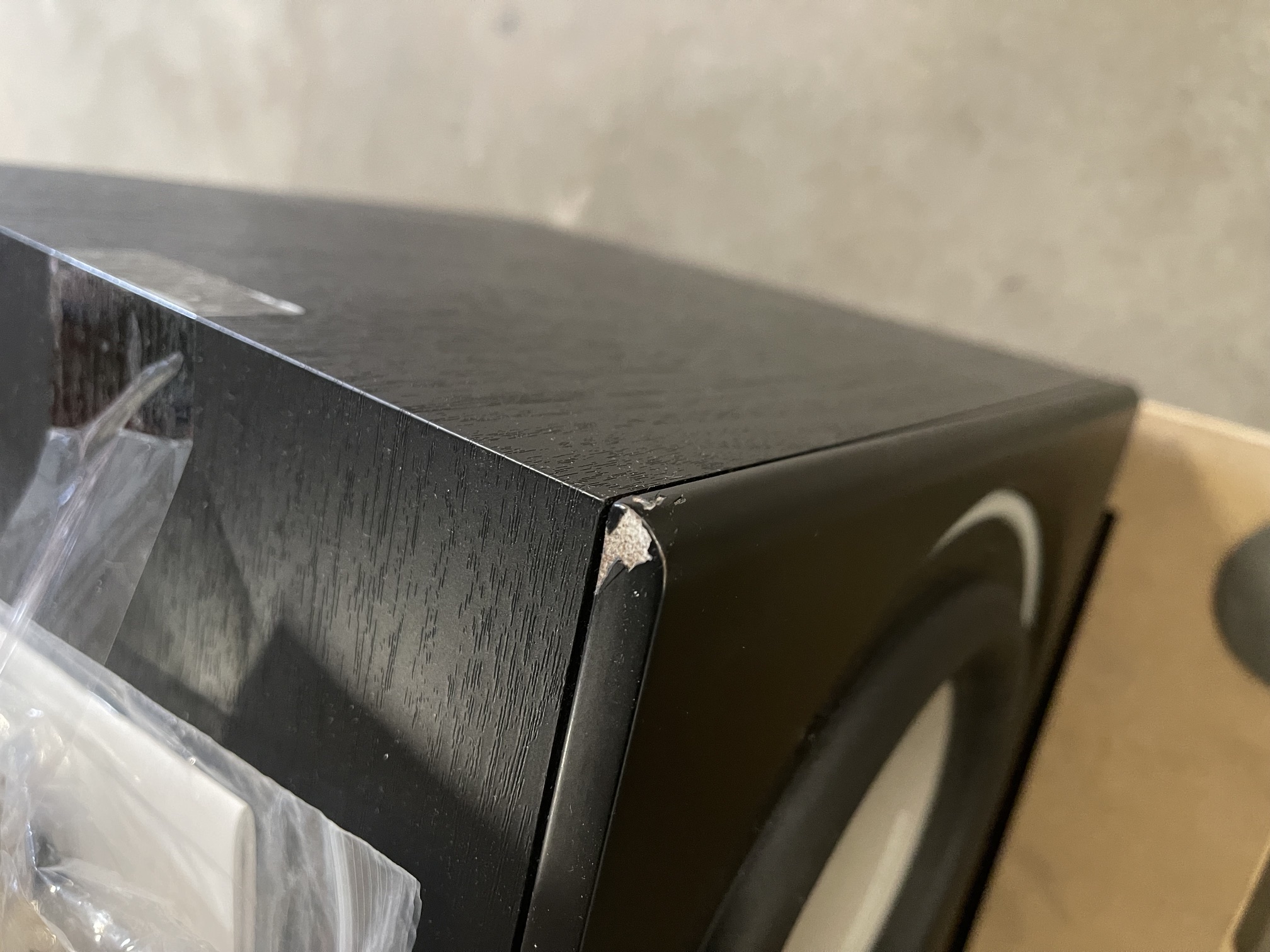 Dali Sub E-9F schwarz / B-Ware