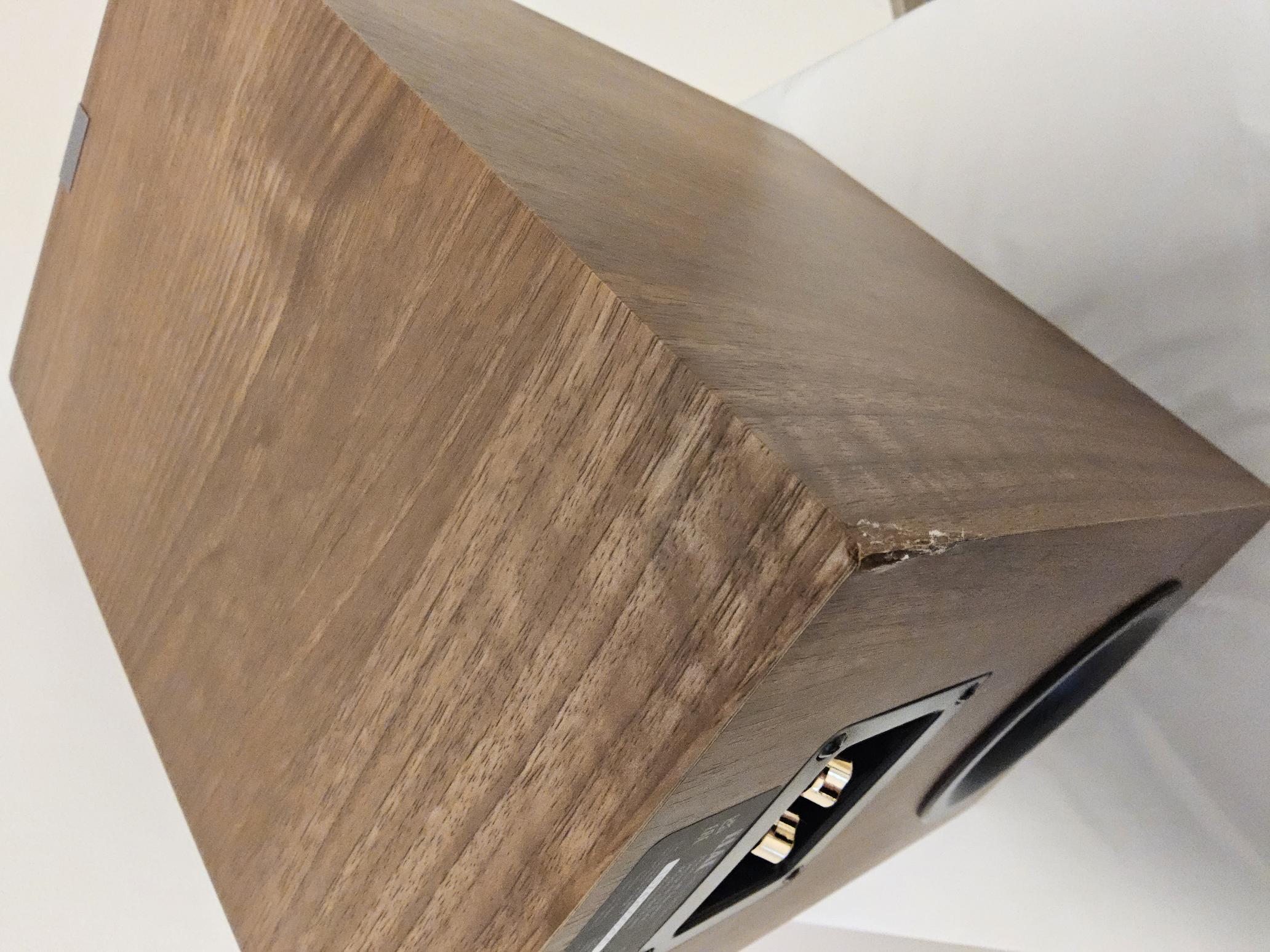 Elac Debut B6.3 Walnuss / B-Stock