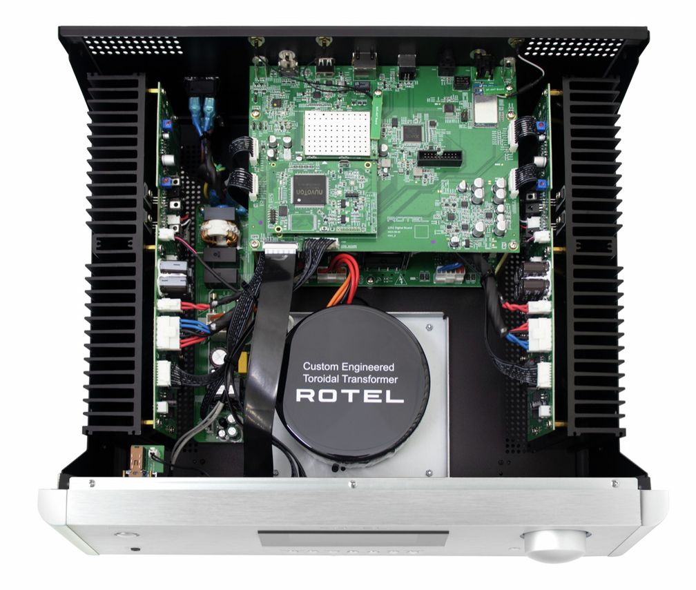 Rotel-RAS5000-innen