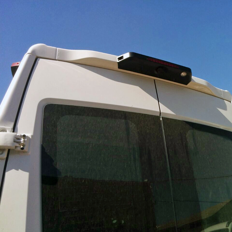 AMPIRE-Farb-Rueckfahrkamera-fuer-Iveco-Daily-6-2014-KV-IVECO-6_b_5597379477282d