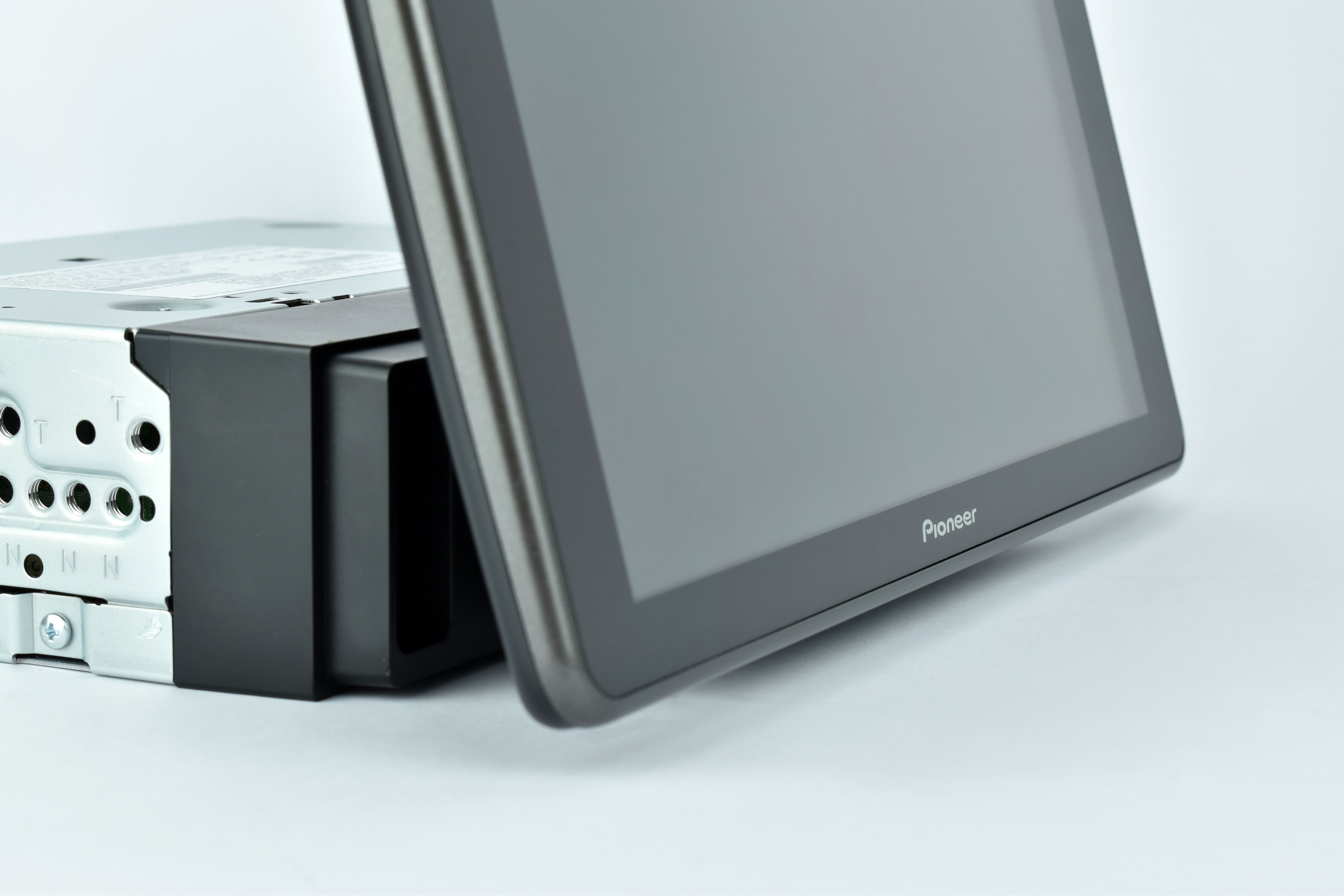 Pioneer-SPH-EVO950DAB_2