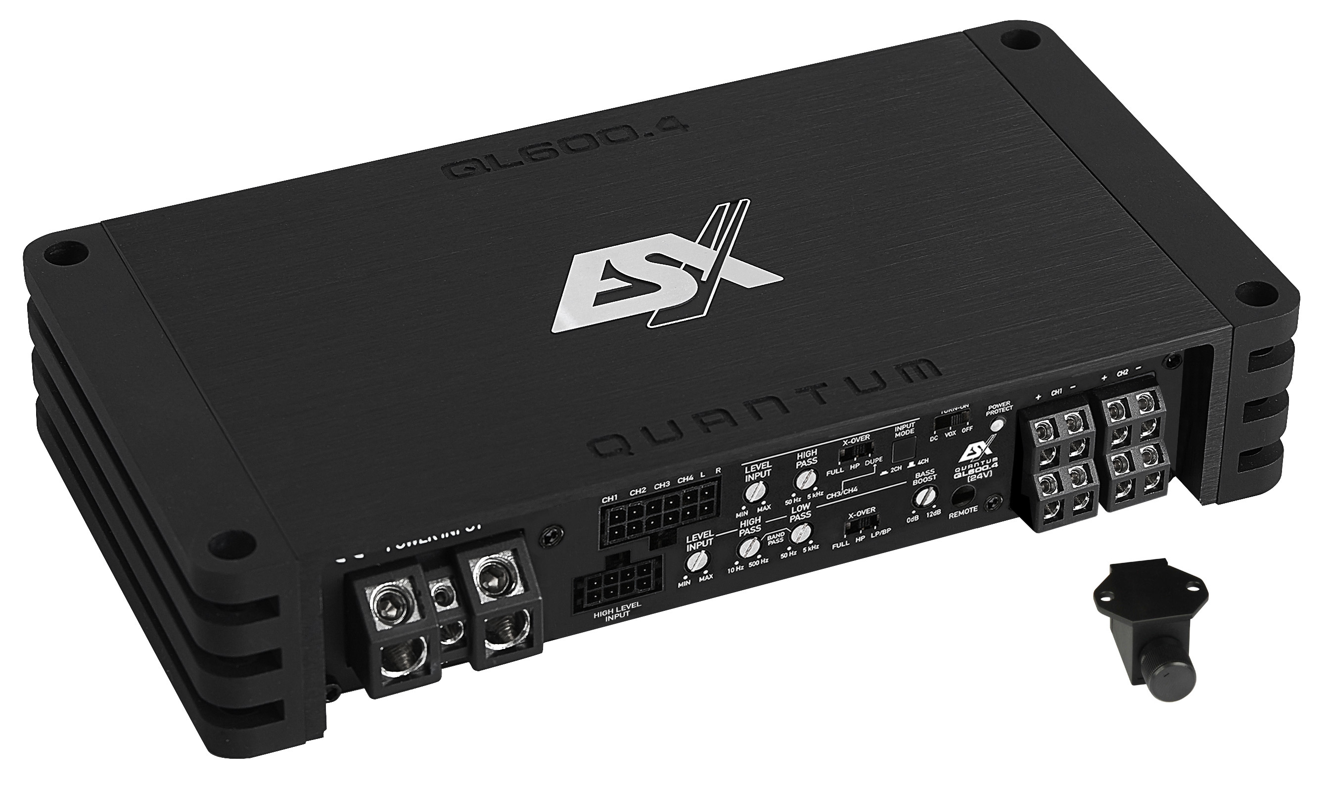 ESX Quantum QL600.4 4-Kanal-Verstärker in Schwarz Schwarzer 4-Kanal-Verstärker ESX Quantum QL600.4 mit Anschlüssen und Bedienelementen