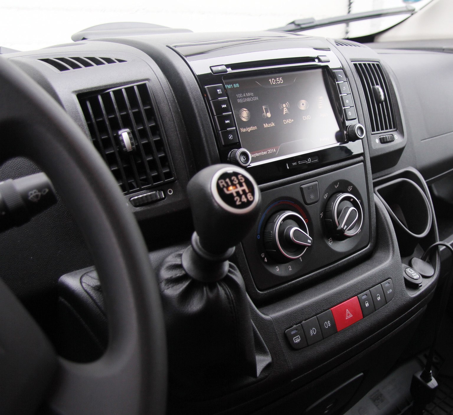 ESX-VN711-FI-DUCATO-interieur ESX VNS711 FI-DUCATO / B-Stock